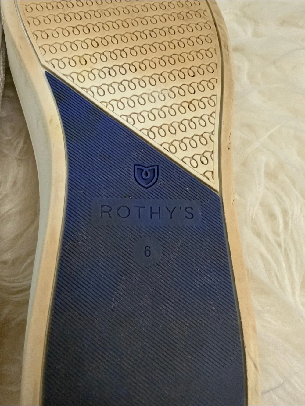 Rothy's Sneaker Women Light Gray Slip-On Loafers with Navy Trim Size 6